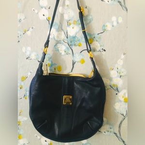 BRAND NEW VINTAGE HCL Germany Handcrafted Leather Shoulder Bag Black.